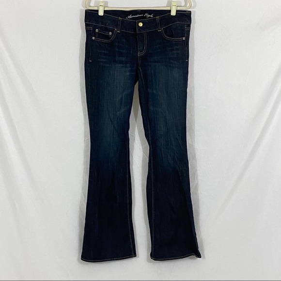 American Eagle Dark Wash The Artist Flare - Picture 3 of 7